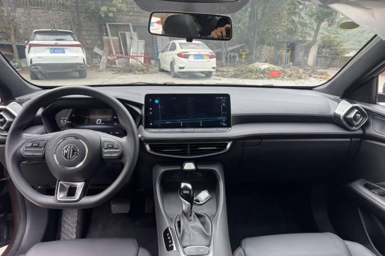 Used MG 5 2025 180 DVVT Global Luxury Edition