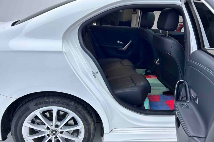 Used Mercedes-Benz A-Class 2022 Restyled A 200 L Sport Sedan Fashion Version
