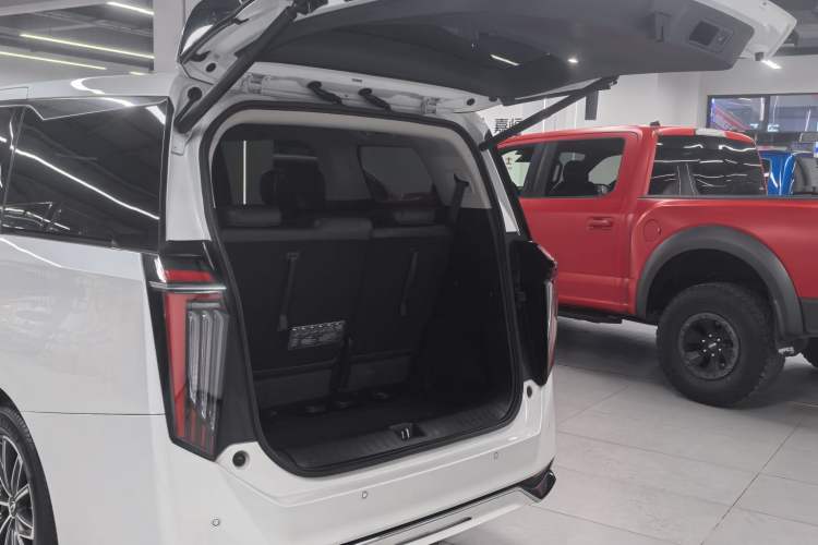 Used GAC Trumpchi M8 2024 Master Series 400T Ultimate Edition
