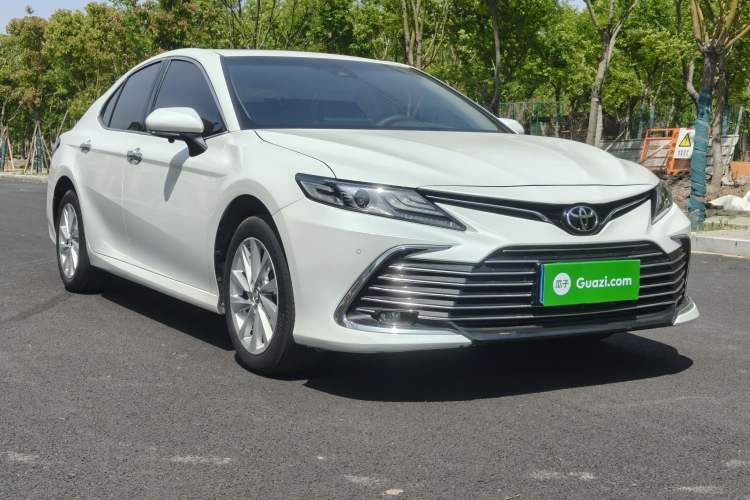 Used Toyota Camry 2021 2.0G Luxury Edition
