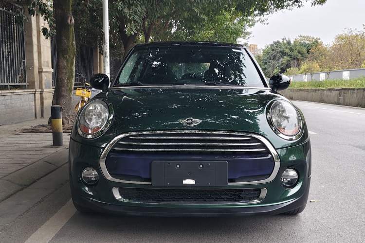 Used  MINI 2016 1.5T COOPER Five-Door Edition
