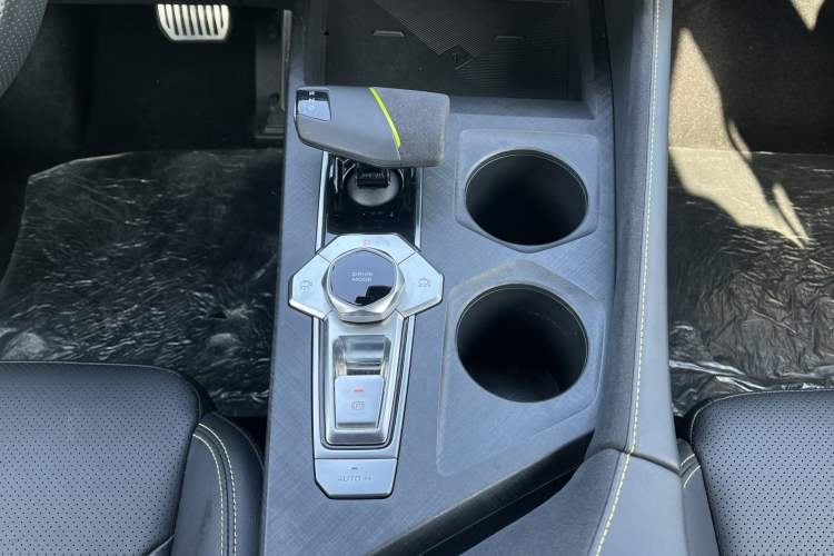 Used Changan UNI-V 2022 1.5T Sport Edition
