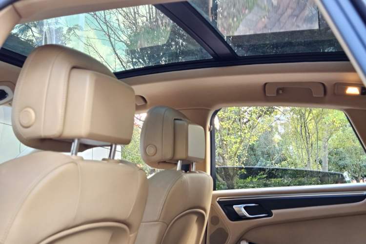 TDK.VehicleDetails.img