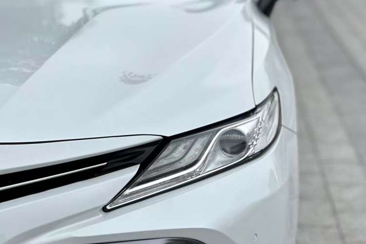 Used Toyota Camry 2018 2.0G Luxury Edition
