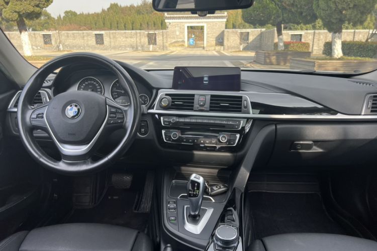 Used BMW 3 Series 2019 320Li Fashion Model
