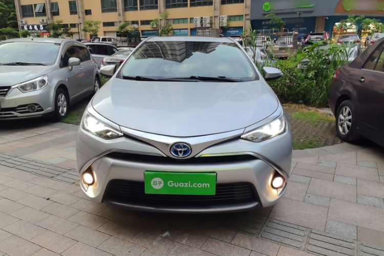 Used Toyota Levin 2017 Revised Dual-Engine 1.8H GS E-CVT Elite Sunroof Version China VI Standard

