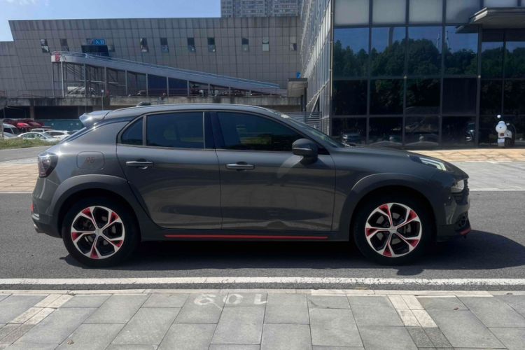 Used Lynk & Co 02 2018 1.5T DCT Two-Wheel Drive Zhaoban China V Standard
