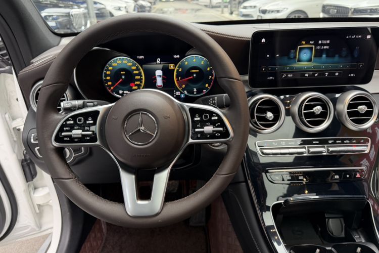 Used Mercedes-Benz GLC 2020 Facelifted GLC 260 L 4MATIC Dynamic Edition
