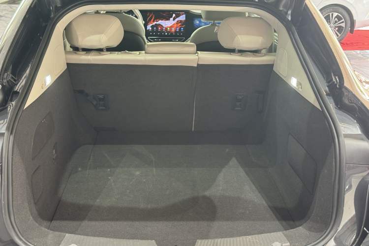 Used  F7 2023 Long-Range Pro Edition