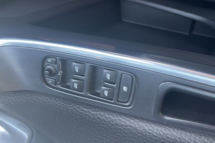 Used Volvo XC60 2014 T5 Zhiyi Edition
