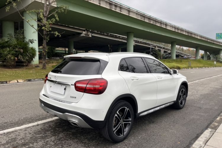 Used Mercedes-Benz GLA 2018 GLA 200 Fashion Model