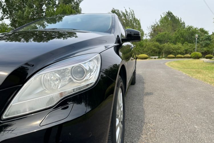 Used Mercedes-Benz R-Class 2017 R 320 4MATIC Business Edition Prestige Model