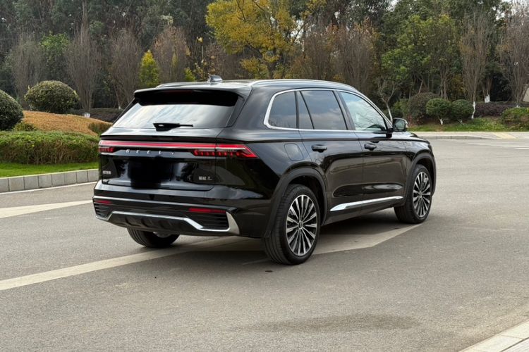 Used Geely Auto Monjaro L 2025 Dongfang Yao 2.0TD Automatic Lanxing Edition
