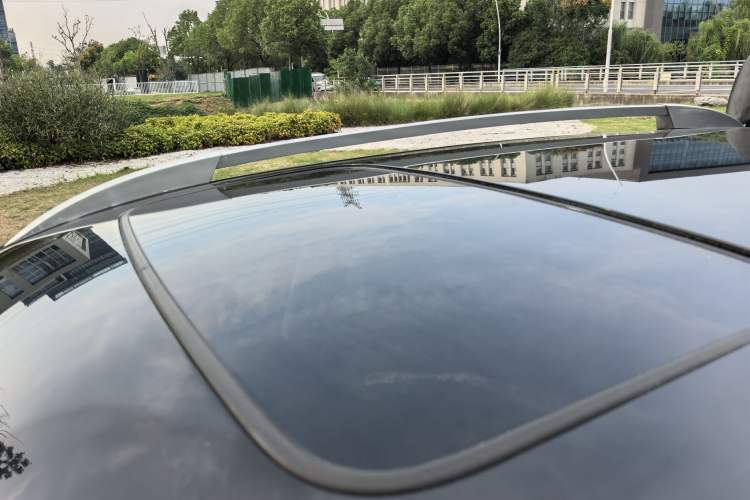 Used Honda CR-V 2015 2.4L two-wheel drive luxury version
