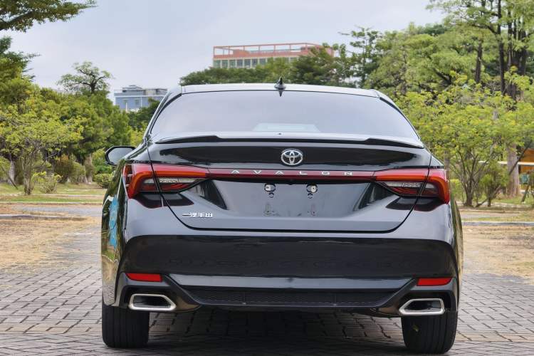 Used Toyota Avalon 2022 2.5L Luxury Edition