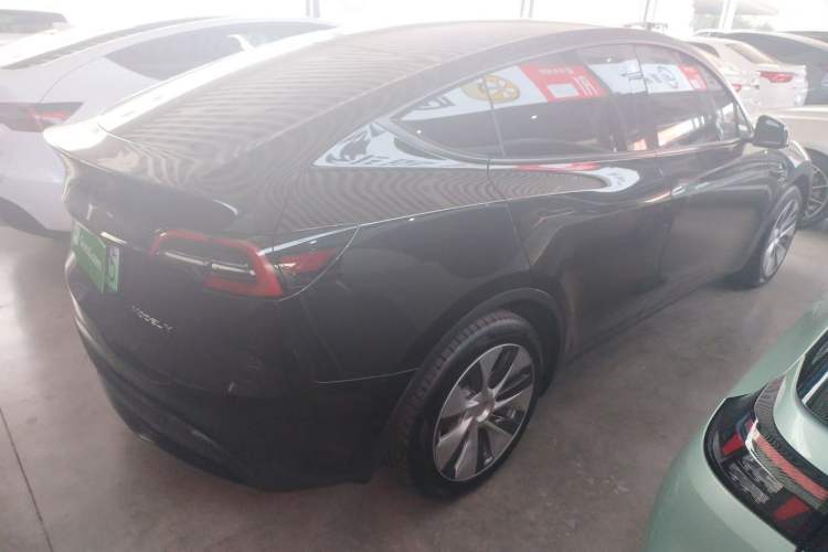 Used Tesla Model Y 2022 Rear-Wheel-Drive Version
