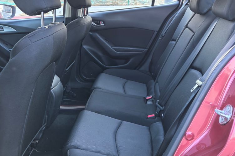 Used Mazda Mazda 3 Axela 2017 Sedan 1.5L Automatic Comfort Model Emission Standard China V
