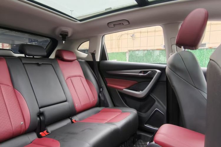 Used Dongfeng Aeolus AX7 2021 PRO 1.6T Automatic Glory Edition
