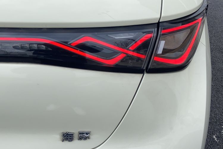 Used BYD Dolphin 2024 Honor Edition 420km Fashion Version
