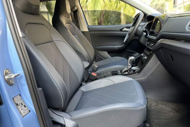 Used Volkswagen Tharu 2025 NewRui 300TSI Prestige Edition
