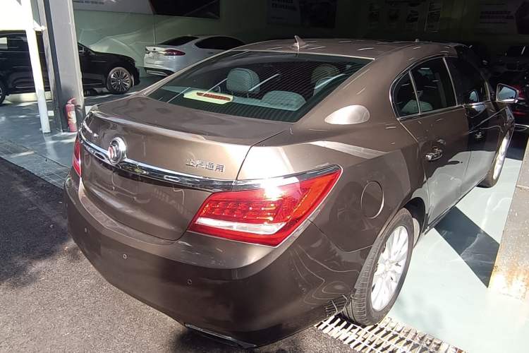 Used Buick LaCrosse 2013 2.4L SIDI Elite Comfort Version
