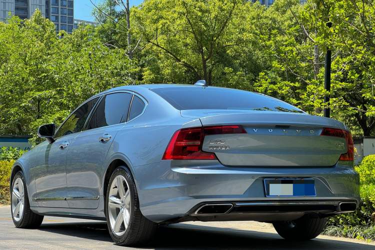 Used Volvo S90 2019 T5 Zhiyi Edition
