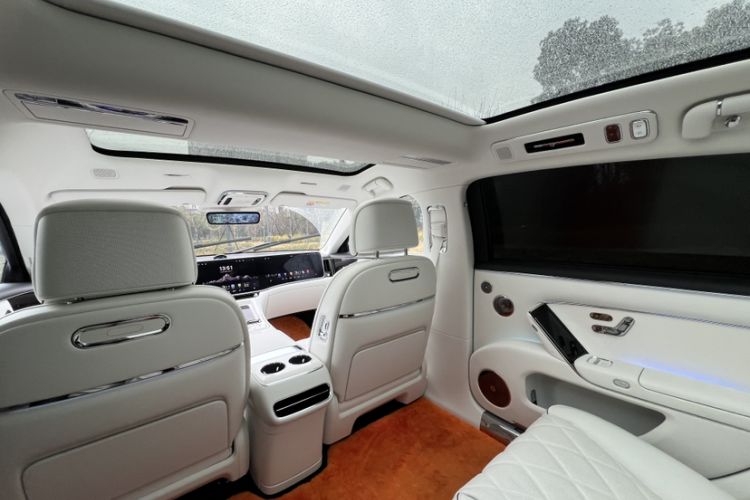 Used Hima S800 2025 Model, Range-Extended Starlight Premium Edition, 5 Seats
