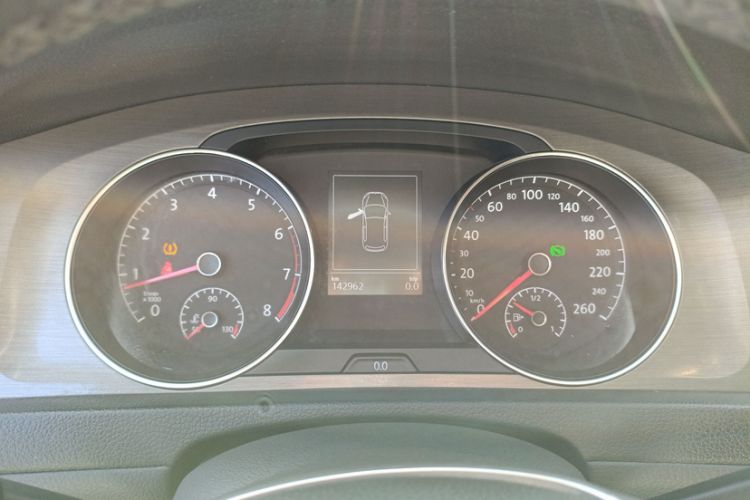 Used Volkswagen Golf 2015 1.4TSI Automatic Comfort Model
