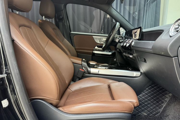 Used Mercedes-Benz GLB 2023 GLB 220 Fashion Model
