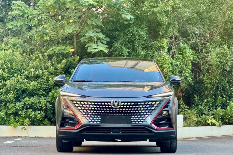 Used Changan UNI-T 2020 1.5T Prestige Version
