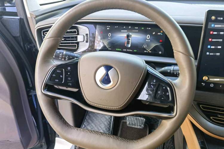 Used Denza D9 2022 DM-i 970 Four-Wheel Drive Flagship Model