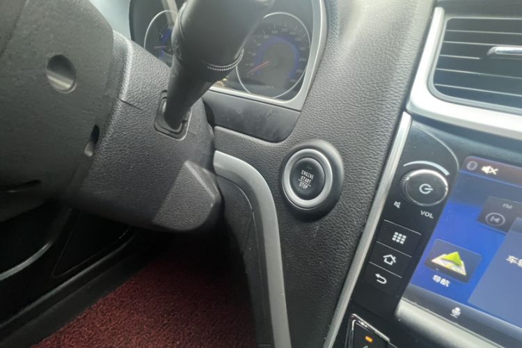 Used Geely Auto Emgrand 2015 Sedan 1.5L CVT Upward Version
