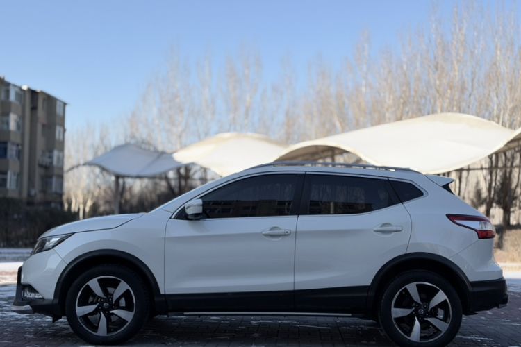 Used Nissan Qashqai 2016 2.0L CVT Luxury Edition