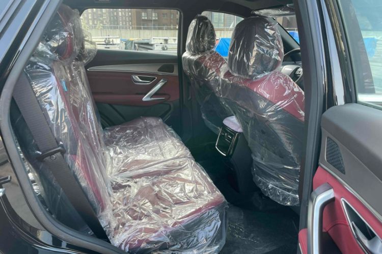 Used JETOUR X70 PLUS 2023 1.5T CVT Ziqiang MAX 7-Seater
