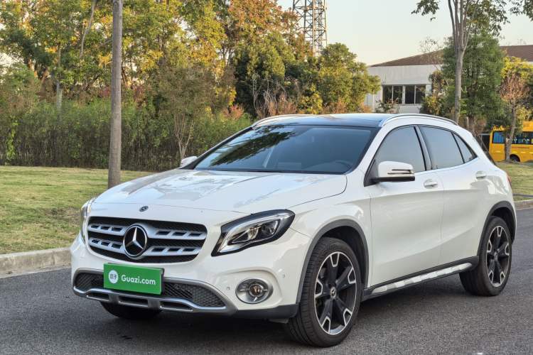 Used Mercedes-Benz GLA 2017 GLA 220 4MATIC Fashion Model