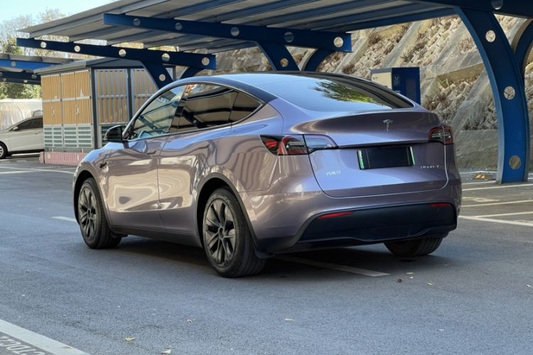 Used Tesla Model Y 2023 Rear-Wheel-Drive Version
