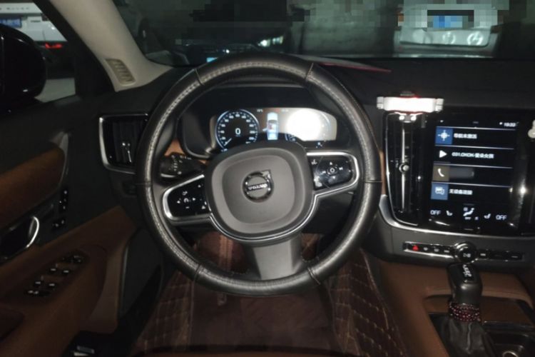 Used Volvo S90 2020 T5 Zhiyi Luxury Edition
