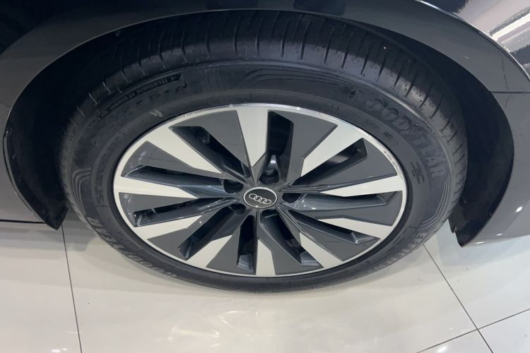 Used Audi A6L 2023 45 TFSI Prestige Elegant Edition
