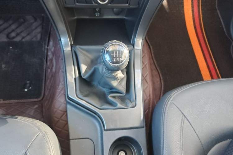 Used Great Wall Wingle 5 2021 2.0T Diesel Two-Wheel Drive Elite Version Big Double Cab China VI Standard GW4D20M