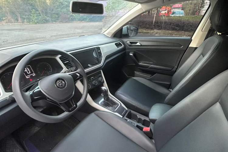 Used Volkswagen T-ROC 2020 230TSI DSG Two-Wheel Drive Fashion Edition