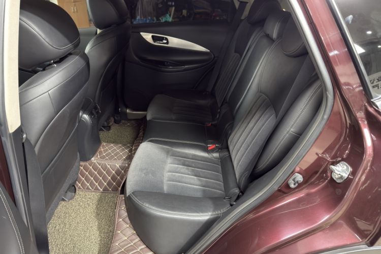 Used Infiniti QX50 2015 2.5L Comfort Edition