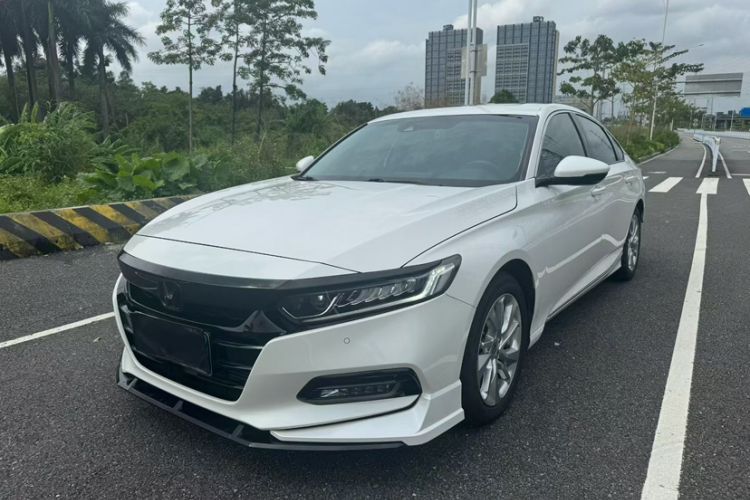 Used Honda Accord 2018 260TURBO Luxury Edition China V Emission Standard
