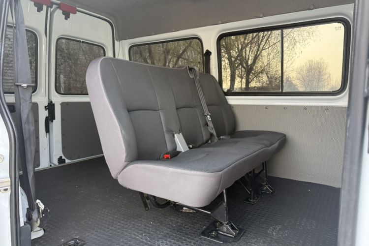 Used JMC Transit 2019 2.8T Commercial Version Short Wheelbase Mid-Roof 6-Seater China VI JX493
