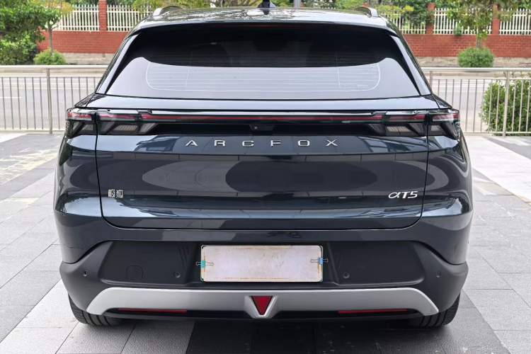 Used ARCFOX Alpha T5 2024 520 MAX