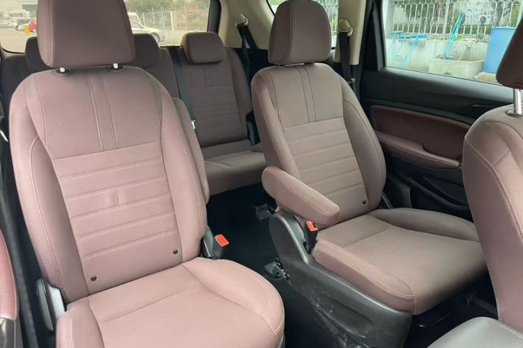 Used Changan Lingxuan 2017 1.5T Manual Lehuo Progressive Model
