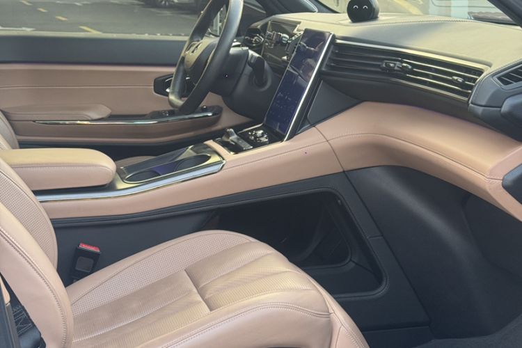 Used Nio ES8 2020 415 km Signature Edition 6-Seater Version
