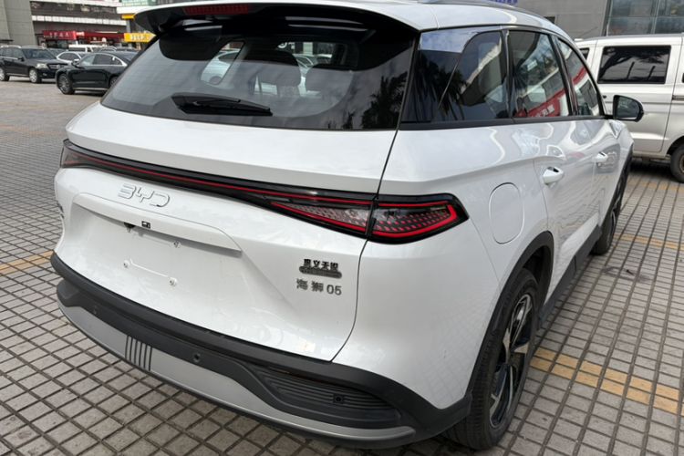 Used BYD Sealion 05 DM-i 2025 DM-i 115KM Flagship Model
