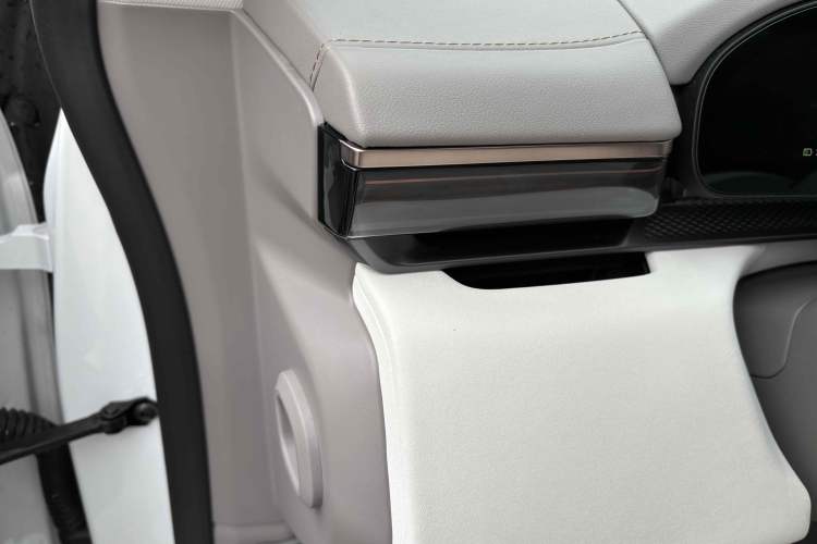 Used Zeekr 7X 2025 100kWh Long-Range All-Wheel Drive Intelligent Driving Version