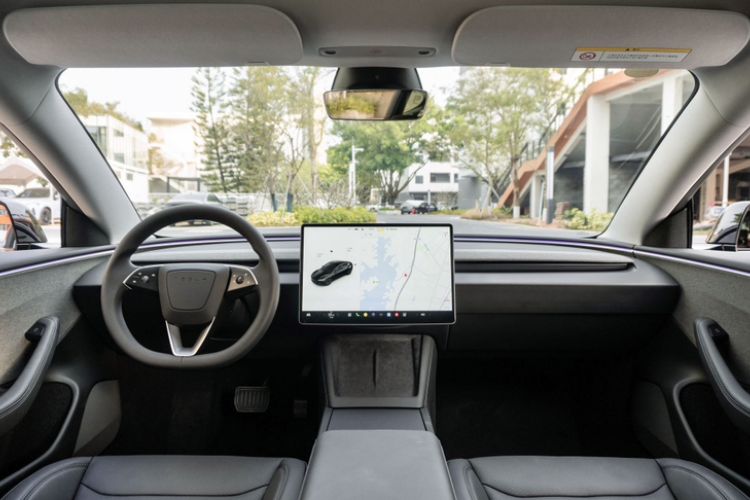 Used Tesla Model 3 2023 Rear-Wheel-Drive Version
