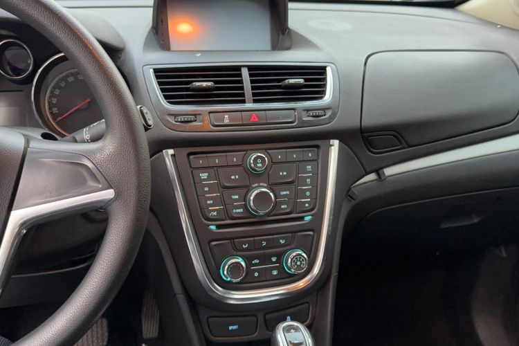 Used Buick Encore 2015 1.4T Automatic Two-Wheel Drive Urban Elite Version
